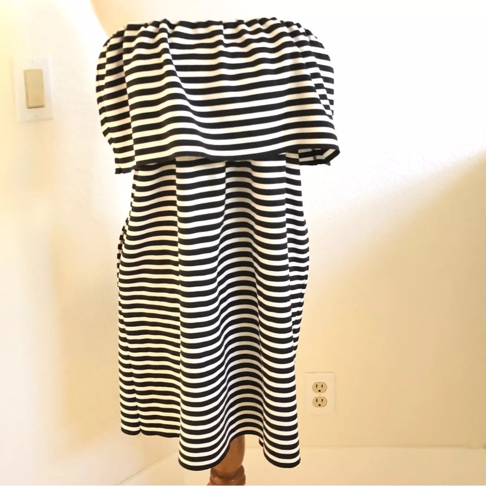 EUC Zara Women’s Strapless Black White Striped Mini Dress Sz S Ruffle Stretch